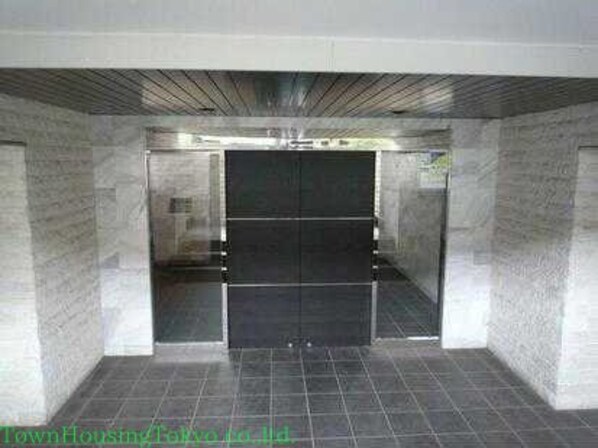 グロースメゾン用賀の物件内観写真